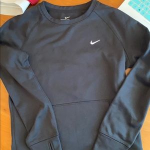 Nike thermal fit sweatshirt Sz M